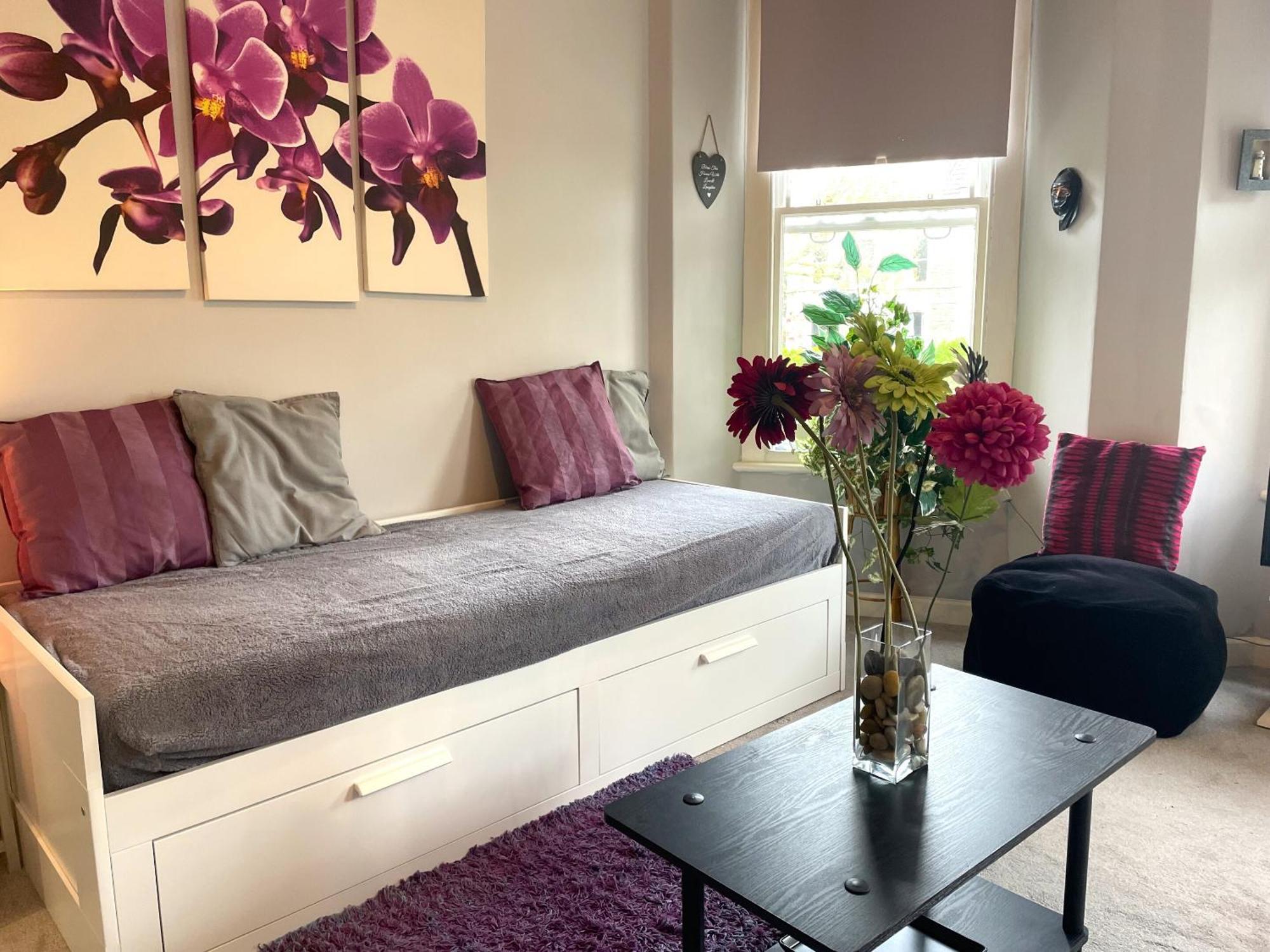 Snug Studio Apartment In Central Location Bristol Exterior foto